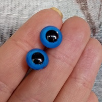глаза окрашенные китай голубые 10 мм_0