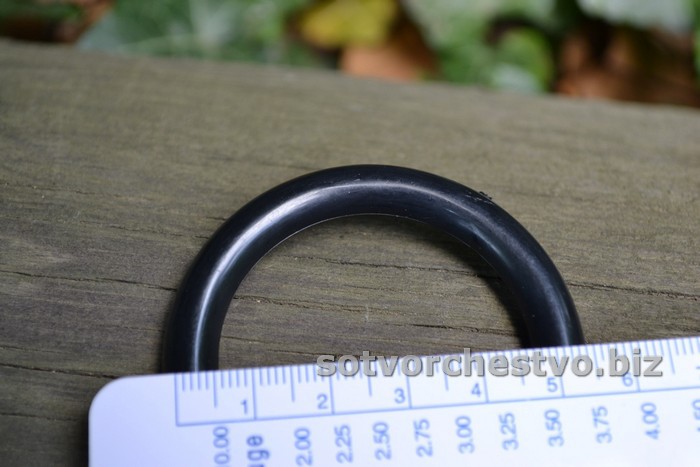 кольцо пластмассовое черное 5,5 см | интернет-магазин Елена-Рукоделие