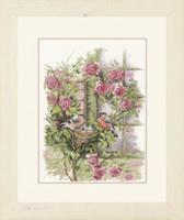 фото PN-0008020 Набір для вишивки хрестом LanArte Nesting Birds in Rambler Rose "Птахи, що гніздяться у кручених трояндах" 