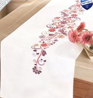 PN-0012996 Набір для вишивання гладдю (доріжка на стіл) Vervaco Swirls &amp; Flowers "Рожево-фіолетова фантазія" | інтернет-магазин 'Елена-Рукоделие'