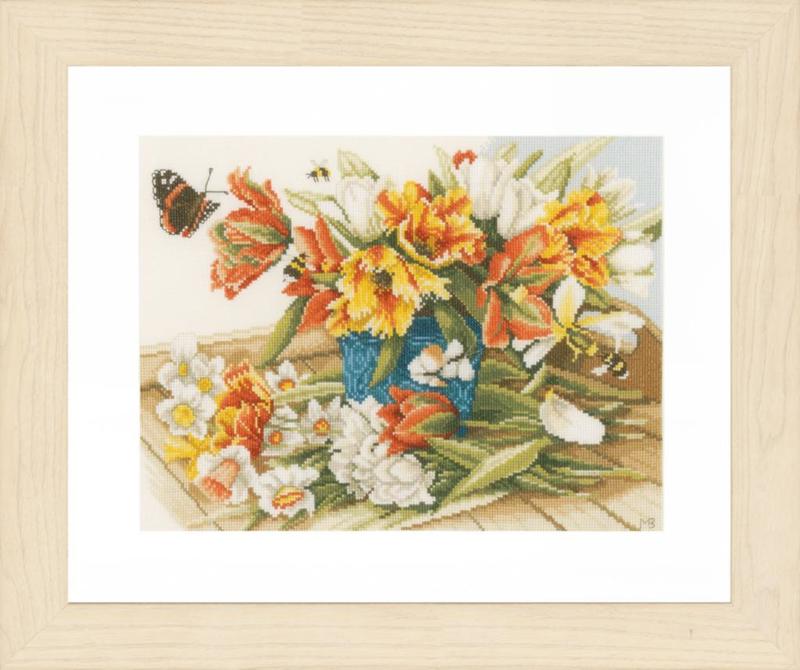 PN-0154324 Набір для вишивки хрестом LanArte Daffodils and Tulips "Нарциси-тюльпани" | інтернет-магазин 'Елена-Рукоделие'