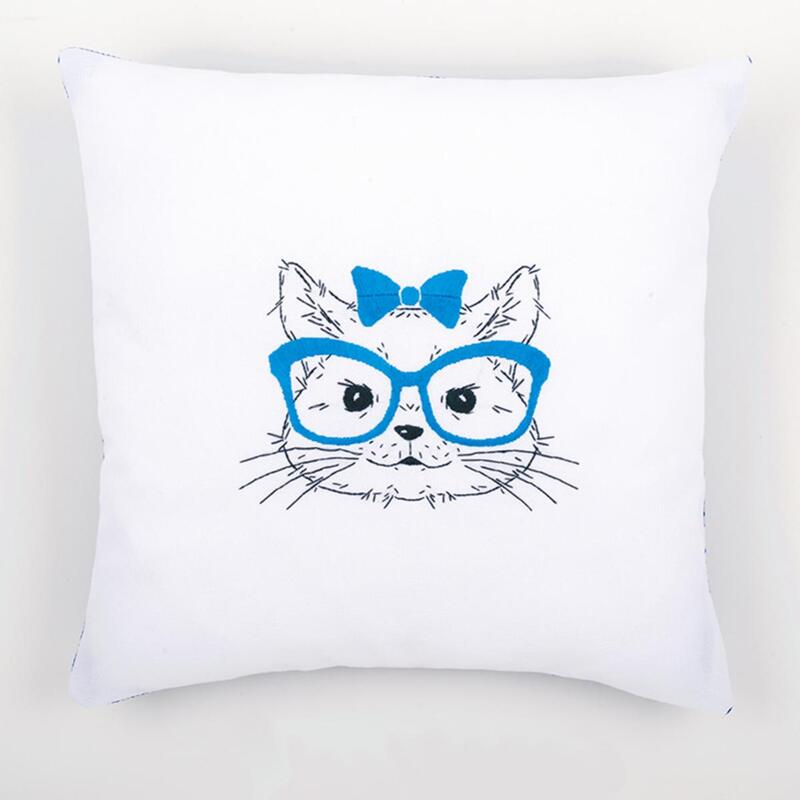 pn-0155965 набор для вышивания гладью (подушка) vervaco cat with blue glasses "кошка в синих очках" | интернет-магазин Елена-Рукоделие