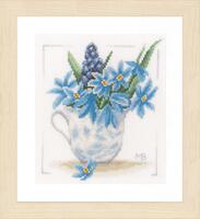 PN-0164069 Набір для вишивки хрестом LanArte Blue Flowers "Блакитні квіти" | інтернет-магазин 'Елена-Рукоделие'