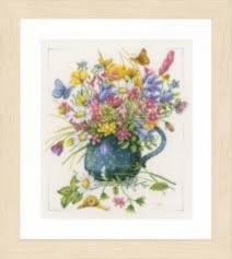 pn-0164074 набор для вышивки крестом lanarte flowers in vase "цветы в вазе" | интернет-магазин Елена-Рукоделие