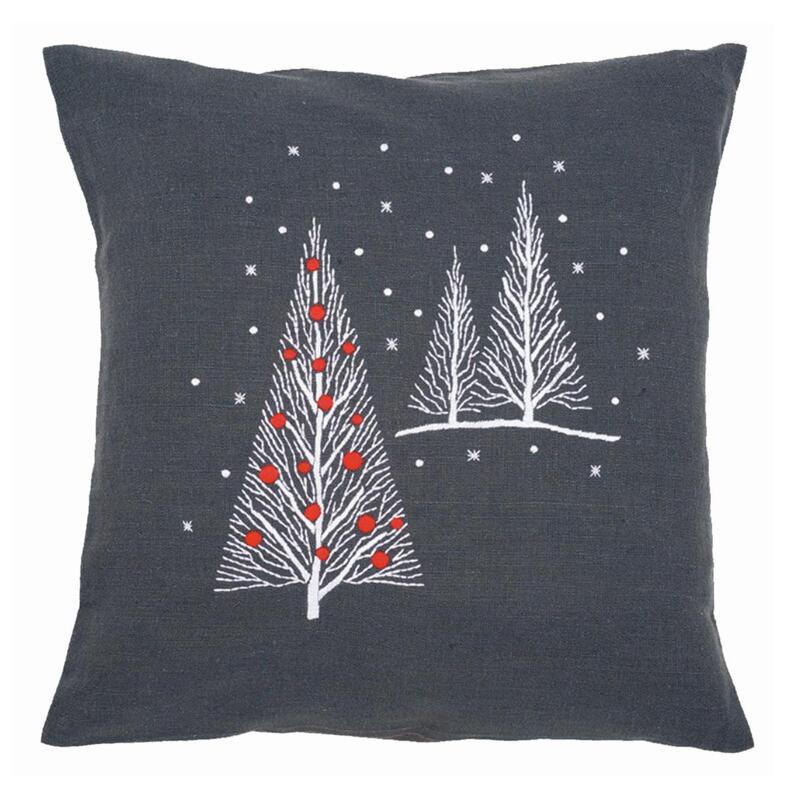 PN-0164820 Набір для вишивання гладдю (подушка) Vervaco Christmas Trees "Різдвяні ялинки" | інтернет-магазин 'Елена-Рукоделие'