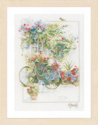 PN-0168447 Набір для вишивки хрестом LanArte Flowers &amp; Bicycle "Квіти та велосипед" | інтернет-магазин 'Елена-Рукоделие'