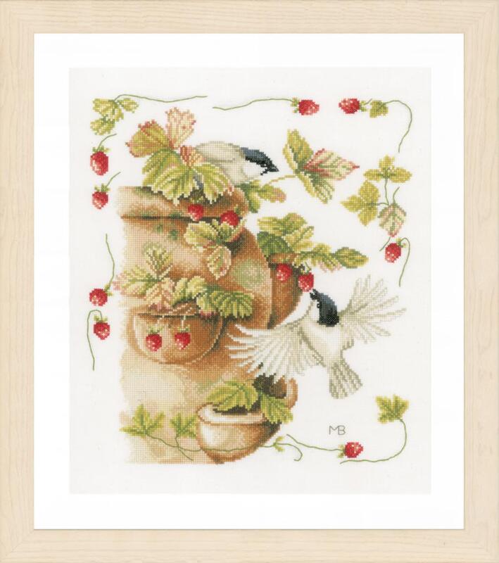 PN-0168599 Набір для вишивки хрестом LanArte Strawberries &amp; Birds "Полуниця та птахи" | інтернет-магазин 'Елена-Рукоделие'