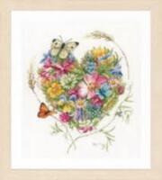 pn-0169960 набор для вышивки крестом lanarte a heart of flowers "сердце цветов" | интернет-магазин Елена-Рукоделие