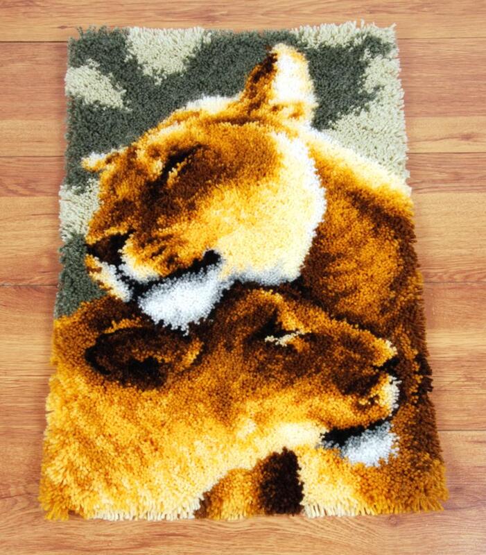 pn-0150913 набор для вышивания коврика vervaco "львиная любовь" | интернет-магазин Елена-Рукоделие