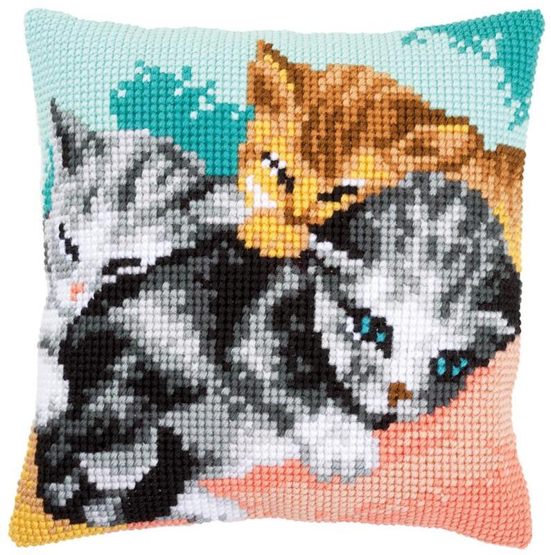 PN-0165781 Набір для вишивання хрестом (подушка) Vervaco Cute kittens "Милі кошенята" | інтернет-магазин 'Елена-Рукоделие'