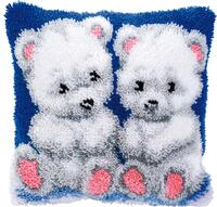 фото PN-0014150 Набір для вишивання подушки (килимарство) Vervaco Polar bear cubs "Дитинчата білого ведмедя"
