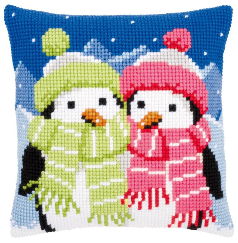 PN-0147690 Набір для вишивання хрестом (подушка) Vervaco Penguins with scarf "Пінгвіни з шарфом" | інтернет-магазин 'Елена-Рукоделие'