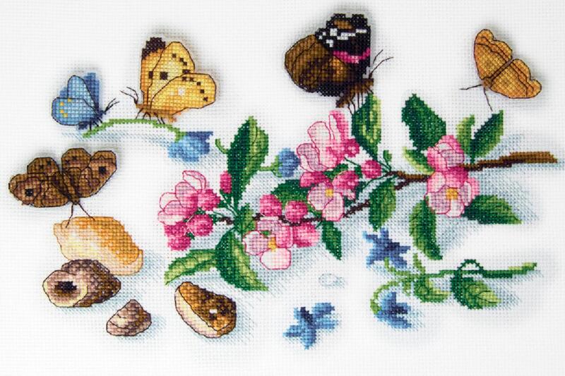 Набір для вишивання хрестиком Чарівна Мить М-453 серія "Улюблений сад" | інтернет-магазин 'Елена-Рукоделие'