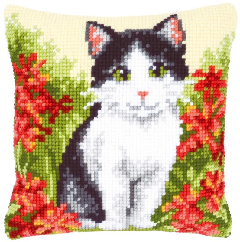 pn-0143701 набор для вышивания крестом (подушка) vervaco cat in flower field "кот в цветочном поле" | интернет-магазин Елена-Рукоделие