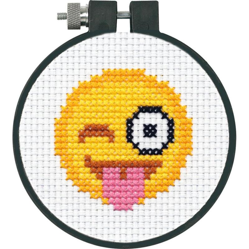 72-75070 Набір для вишивання хрестом DIMENSIONS "Tongue Out Emoji" | інтернет-магазин 'Елена-Рукоделие'