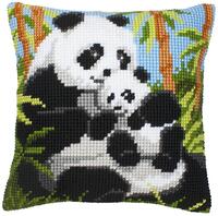 фото PN-0008513 Набір для вишивання хрестом (подушка) Vervaco "Сім'я панди"